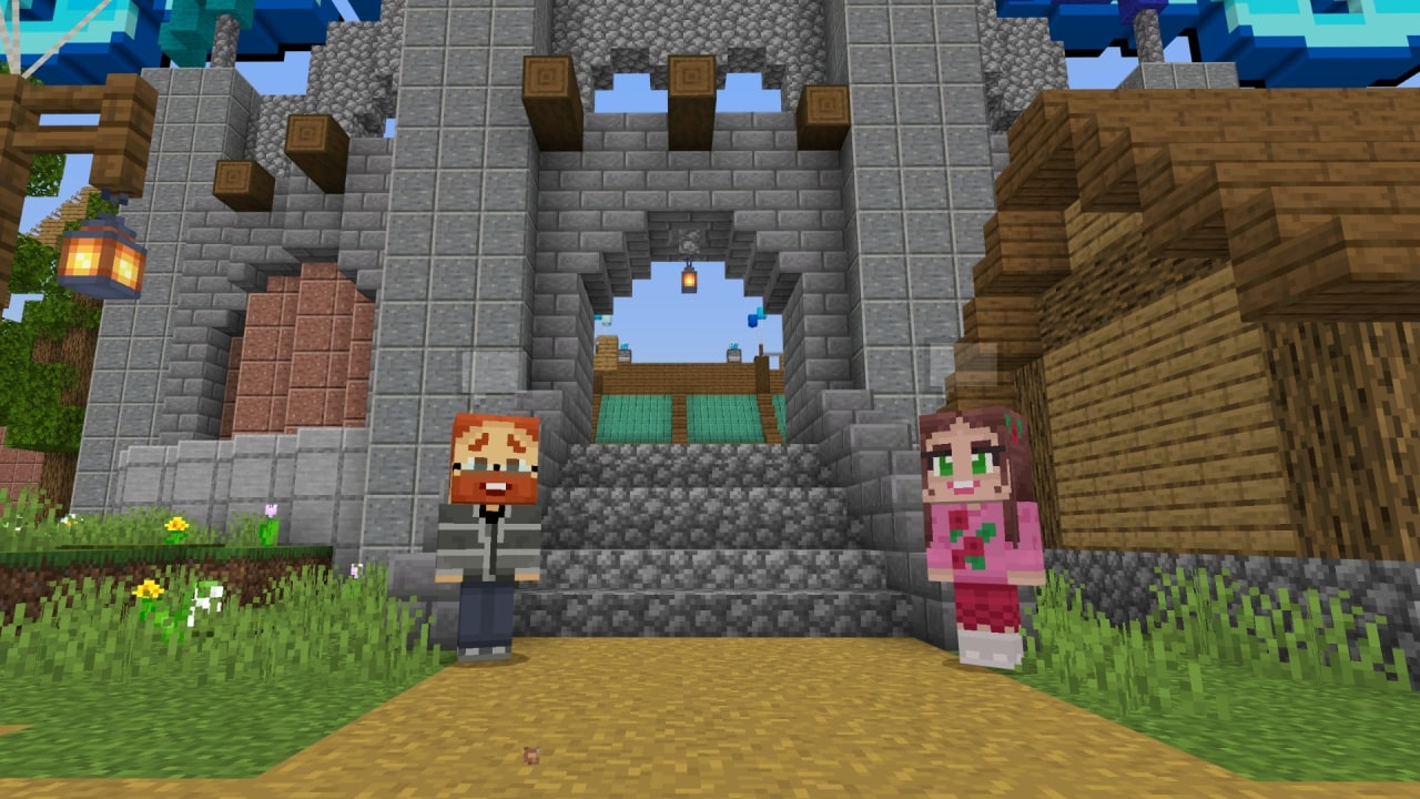  Jens Bergensten (jeb) and creator Hannahxxrose's player characters standing at the entrance of the map, welcoming players.